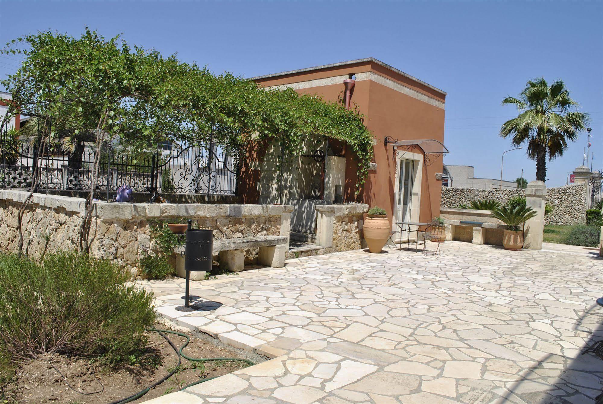 Tenuta Masseria Del Gallo Калімера Екстер'єр фото